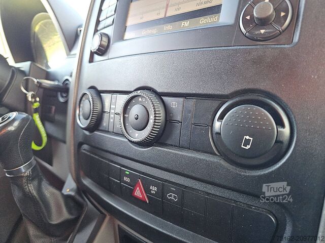 Koffer MERCEDES-BENZ SPRINTER 319 CDI 3.0 LAADKLEEP