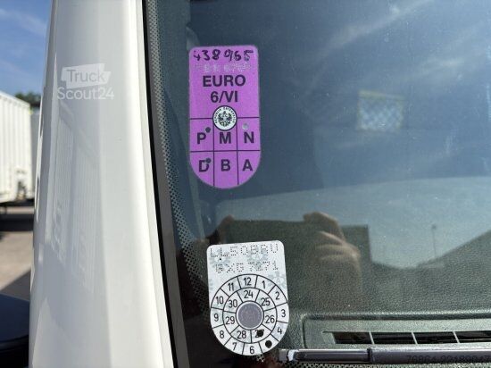 Dobozos teherautó MAN TGM 15.250 4X2, KOFFER MIT LBW,