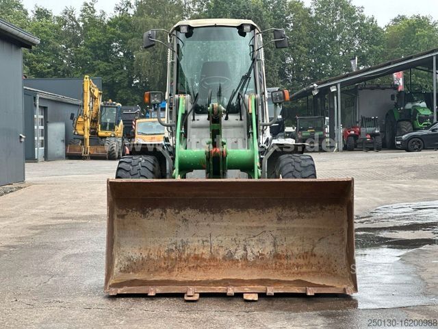 Погрузчик с колёсным шасси ATLAS Weyhausen 95 Palettengabel&Schaufel