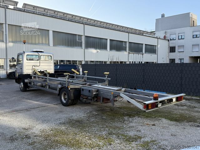Transporter Fahrgestell MERCEDES-BENZ 814 Orig. 269.454km 8,45m Boot Boat Transporter