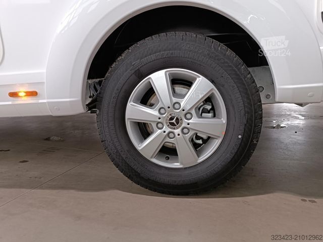 Camping-car semi-intégré EURAMOBIL Profila T 676 EB Markise/SAT/TV/Solar