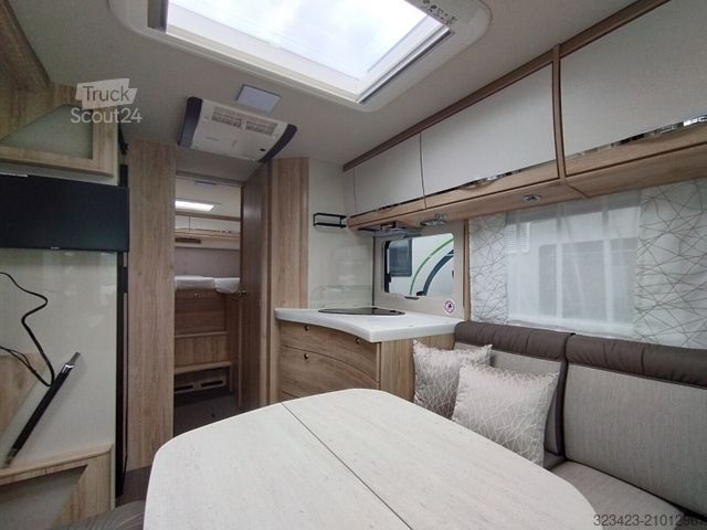 Camping-car intégral EURAMOBIL Integra Line 720 EF Solar/Mark./SAT+TV/Klima