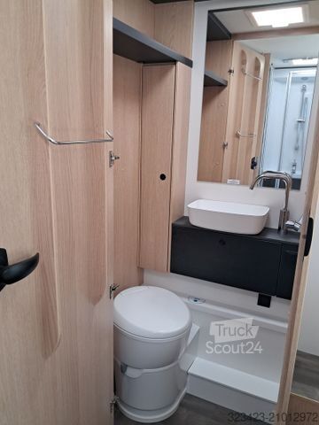 Camping-car semi-intégré SUNLIGHT Adventure T Ford 690L Bi-Xenon Scheinwerfer