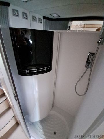 Camping-car PÖSSL Summit 640 Citroen 165 PS Mark./AHK/Navi/Solar