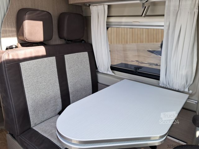 Camping-car PÖSSL Roadcruiser Citroen 165 PS Mark./AHK/Navi/Solar