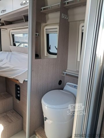 Camping-car PÖSSL Roadcruiser Citroen 165 PS Mark./AHK/Navi/Solar