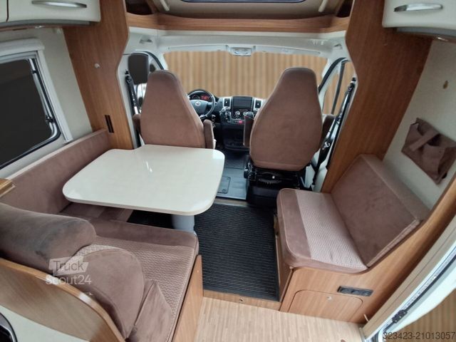 Camping-car semi-intégré CARADO T 449 Markise,Sat,Solar,TV,AHK,Allwetterreifen