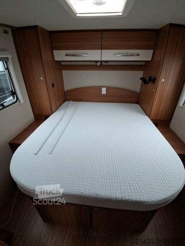 Camping-car semi-intégré CARADO T 449 Markise,Sat,Solar,TV,AHK,Allwetterreifen