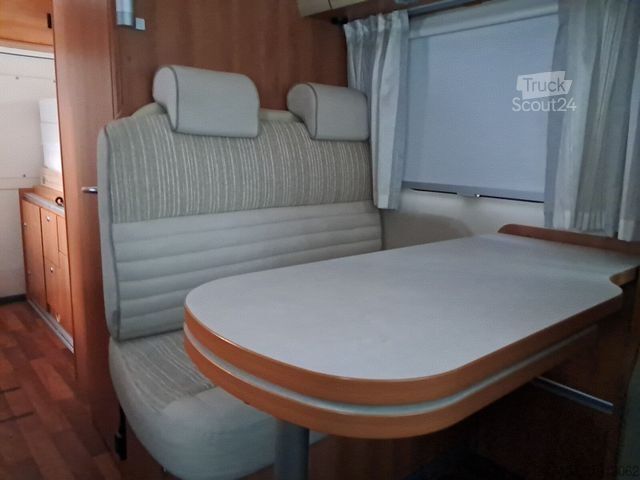 Half-integraal camper HYMER/ERIBA Compact 404 Markise,Fahrradträger