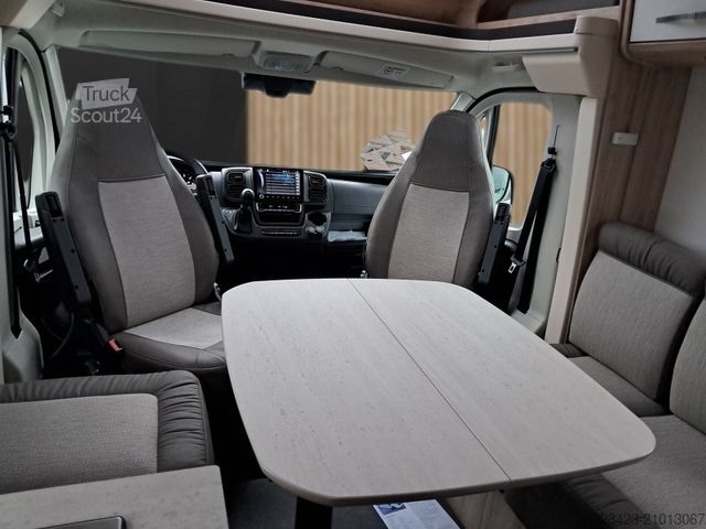 Camping-car semi-intégré EURAMOBIL Profila RS 720 QF Aktionsfahrzeug !!