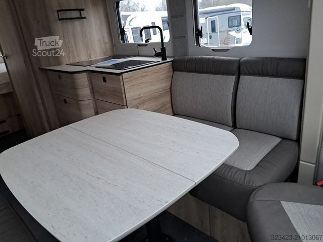 Camping-car semi-intégré EURAMOBIL Profila RS 720 QF Aktionsfahrzeug !!