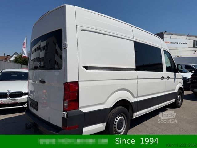 Minibus VOLKSWAGEN Crafter 35 L2H2 RWD pe AHK,3,5t