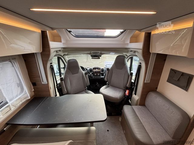 Half-integraal camper CORIGON T Advanced 700 S *Safety Paket*TV-Paket*Markise*