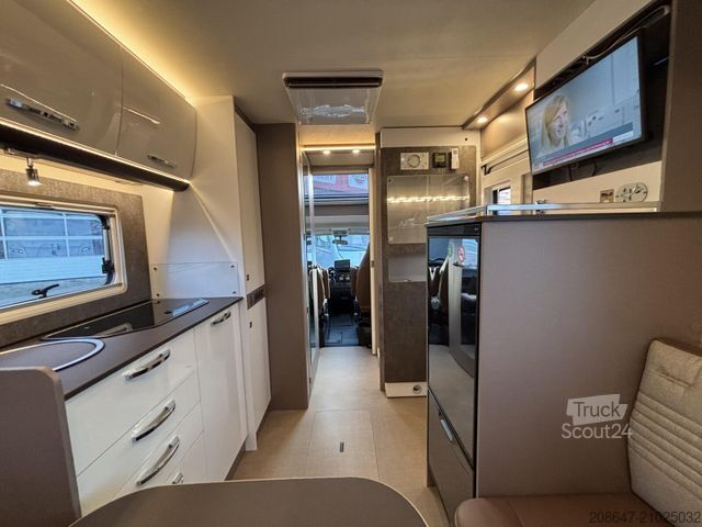 Camping-car semi-intégré BÜRSTNER Lyseo TD Harmony Line 644 G *Solar*Automatik*