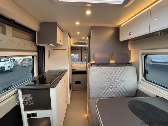 Camping-car BÜRSTNER Eliseo C 602 *Automatik*Safety Paket*Schwarz*