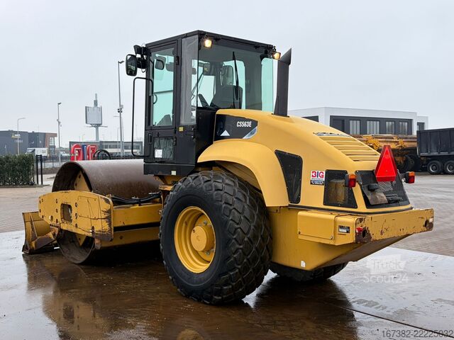 Cilindru simplu Caterpillar CS563E