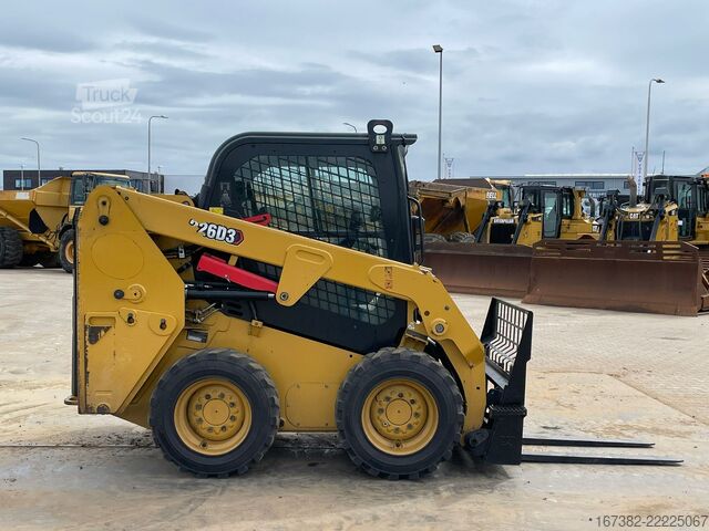 încărcător Caterpillar 226D3