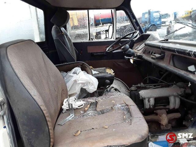 Plateforme de chargement ouverte Mercedes 