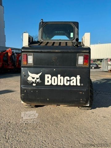 Chargeuse sur pneus BOBCAT S130 Kompaktlader