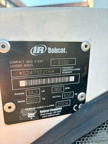 Chargeuse sur pneus BOBCAT S130 Kompaktlader