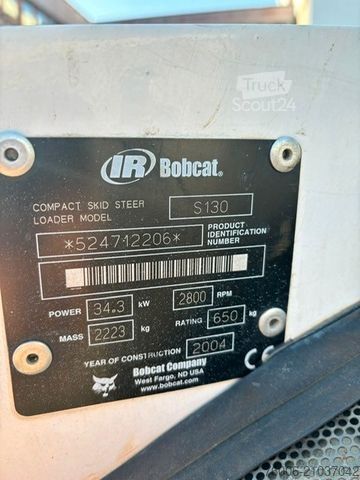 Chargeuse sur pneus BOBCAT S130 Kompaktlader