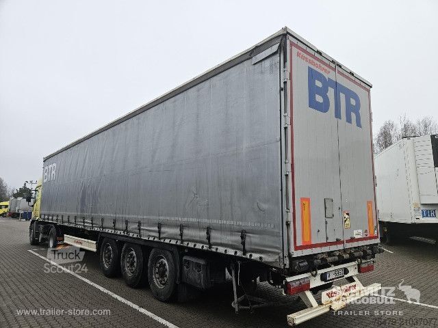 Open oplegger met zeil Kässbohrer Curtainsider Standard