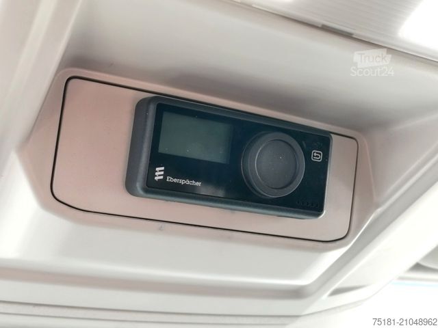 Fourgon isotherme frigorifique VOLKSWAGEN Crafter 2.0TDI/120kw MITTLE/ KÜHL/HEIZUNG/ TEMP.