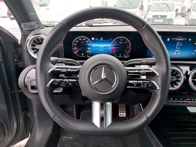 Фургон MERCEDES-BENZ A 200d AMG-line*Keyless*MULTIBEAM LED*1.BESITZER