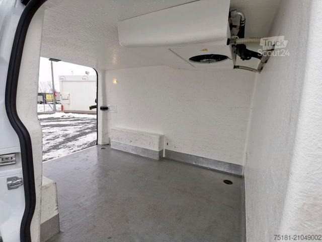 Fourgon isotherme frigorifique FORD Transit Custom 2.2TDCI/74kw L1H1/ KÜHLKASTEN