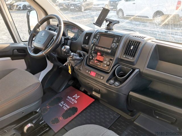 Camion bâché PEUGEOT Boxer 2.2HDI/110kw PRITSCHE 9PAL/ LUFT/ KLIMA