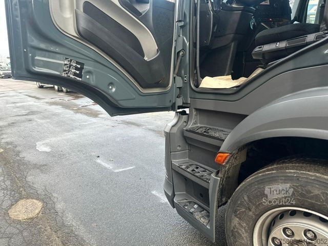 Lastebilmontert kran MERCEDES-BENZ Antos 2646 Baustoff Atlas 206.3 Lift/Lenk AHK