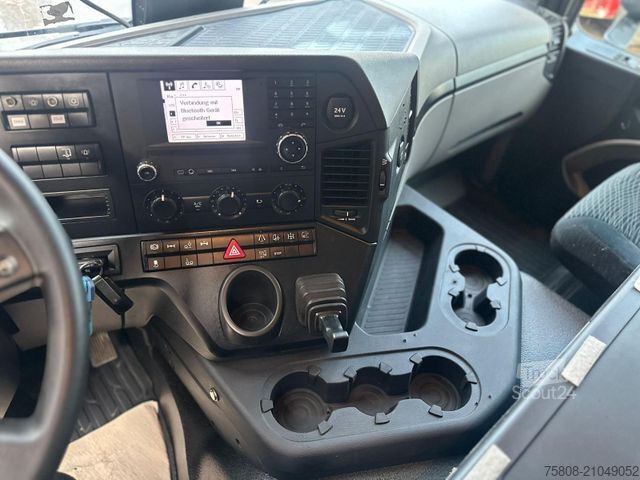 Lastebilmontert kran MERCEDES-BENZ Antos 2646 Baustoff Atlas 206.3 Lift/Lenk AHK