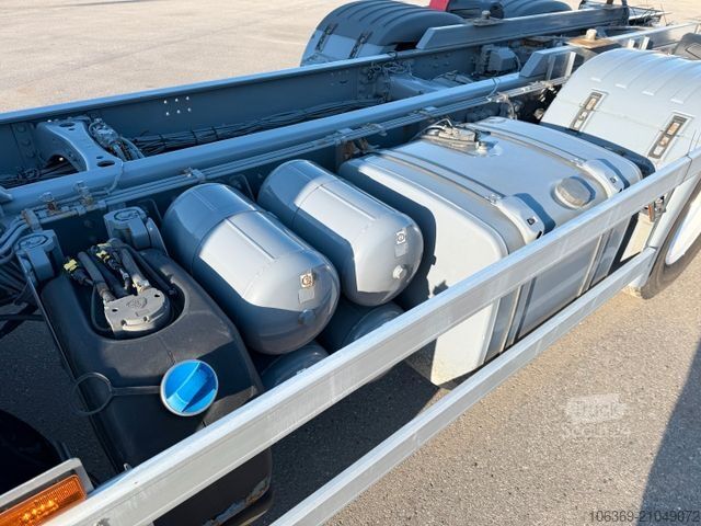 Шасси грузовика SCANIA R490 8x2*6 HNB ADR Chassis Euro 6