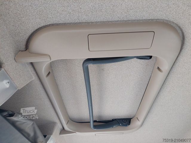 Trojstranný sklápací nákladný automobil MAN TGS 35.460 8x4 BB Meiller Bordmatik