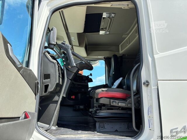 Sistem de braț cu cârlig Volvo FH 540 6x2*4 HIAB XR 21 ton / L=5650 mm / RETARDER