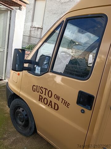 προσαρμοσμένο φορτηγάκι Fiat Ducato