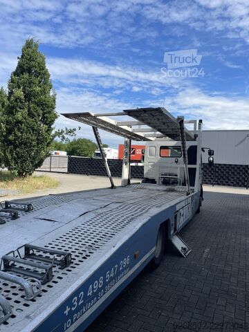 Avtotransporter s 3 nakladalniki Volvo FL 260