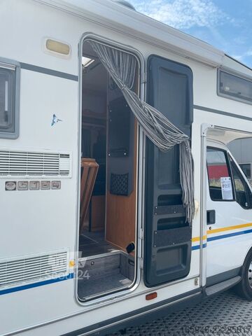Alkove-camper EURAMOBIL Alkoven 635 | Händlergeschäft- Viele extras!