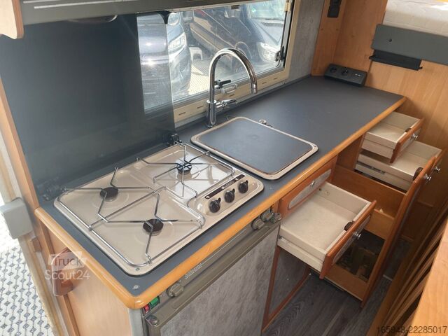Alkove-camper EURAMOBIL Alkoven 635 | Händlergeschäft- Viele extras!
