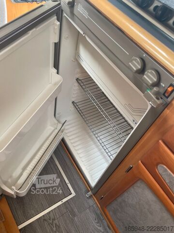 Alkove-camper EURAMOBIL Alkoven 635 | Händlergeschäft- Viele extras!