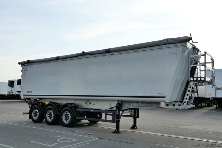 Semirimorchio ribaltabile SCHMITZ CARGOBULL SKI 24 SL 9,6/ 50 m³ MULTITÜRE 6190 kg/GETREIDE