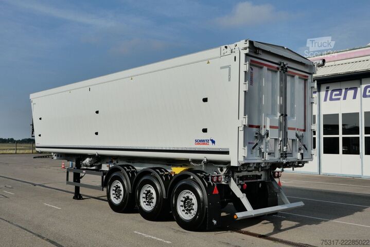 Semirimorchio ribaltabile SCHMITZ CARGOBULL SKI 24 SL 9,6/ 50 m³ MULTITÜRE 6190 kg/GETREIDE