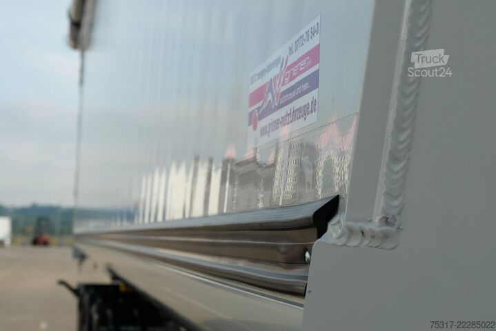 Semirimorchio ribaltabile SCHMITZ CARGOBULL SKI 24 SL 9,6/ 50 m³ MULTITÜRE 6190 kg/GETREIDE