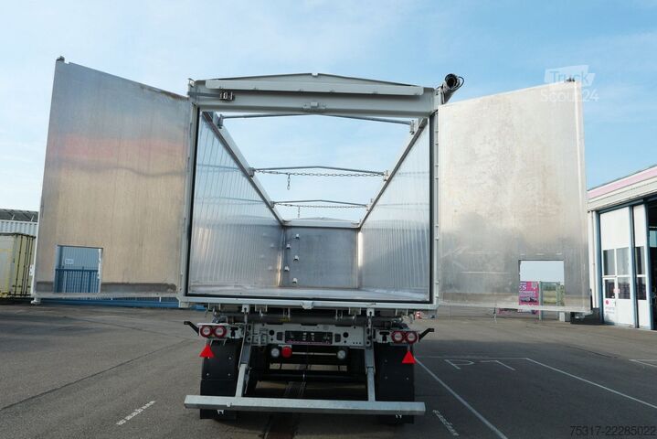 Semirimorchio ribaltabile SCHMITZ CARGOBULL SKI 24 SL 9,6/ 50 m³ MULTITÜRE 6190 kg/GETREIDE