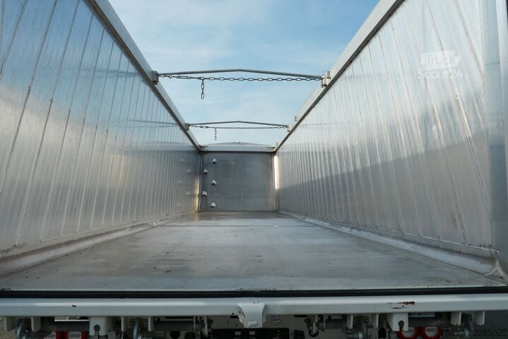 Semirimorchio ribaltabile SCHMITZ CARGOBULL SKI 24 SL 9,6/ 50 m³ MULTITÜRE 6190 kg/GETREIDE