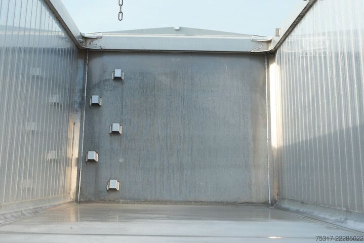 Semirimorchio ribaltabile SCHMITZ CARGOBULL SKI 24 SL 9,6/ 50 m³ MULTITÜRE 6190 kg/GETREIDE