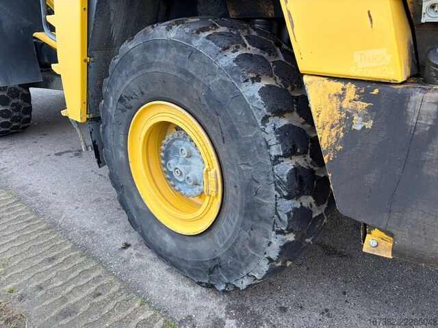 Damperli kamyon Komatsu HM300-3