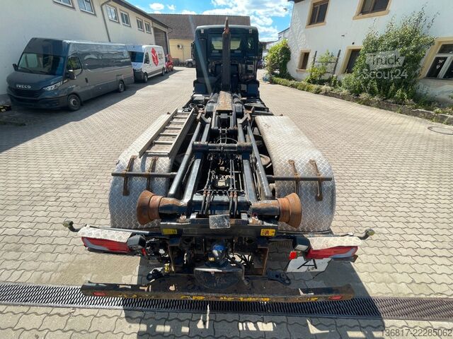 Kanca kasalı yük kamyonu (roll-off) MAN TGS 26.440 6x2 BLL Meiller RK 20.70 Lenk/Lift