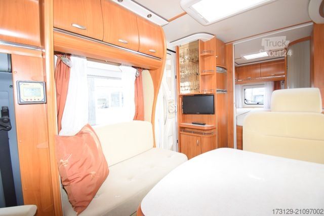 Ημιενσωματωμένο αυτοκινούμενο τροχόσπιτο HOBBY T 650 FLC TBETT +TV SOLAR LUFTFE