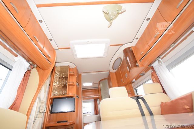 Ημιενσωματωμένο αυτοκινούμενο τροχόσπιτο HOBBY T 650 FLC TBETT +TV SOLAR LUFTFE